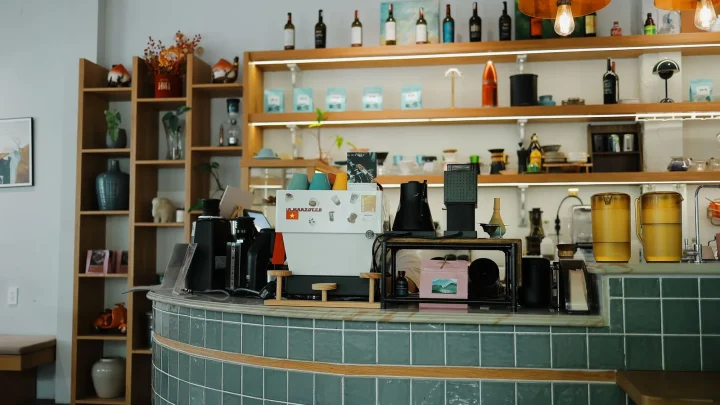 Can You Use Vinegar to Descale Espresso?