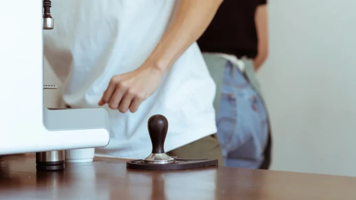 Coffee Distribution Techniques That Actually Work