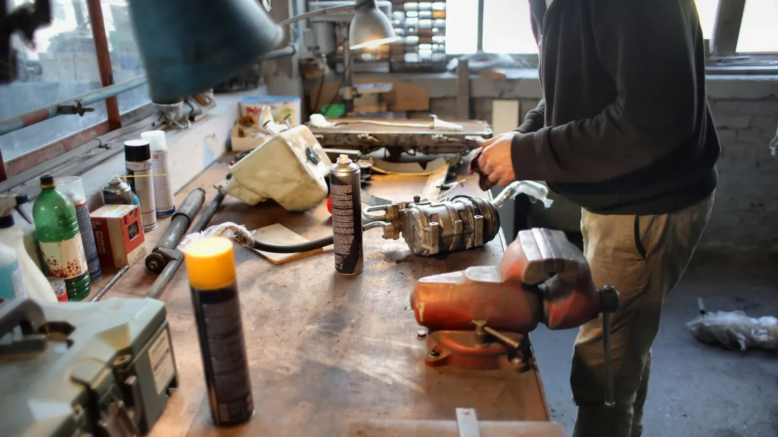 Espresso Repair Costs: DIY vs Paying a Pro